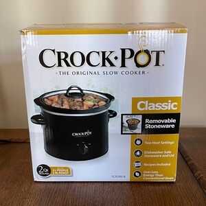 Crock-Pot 2 qt Classic Black SCR200-B. Removable Stoneware. Dishwasher safe.